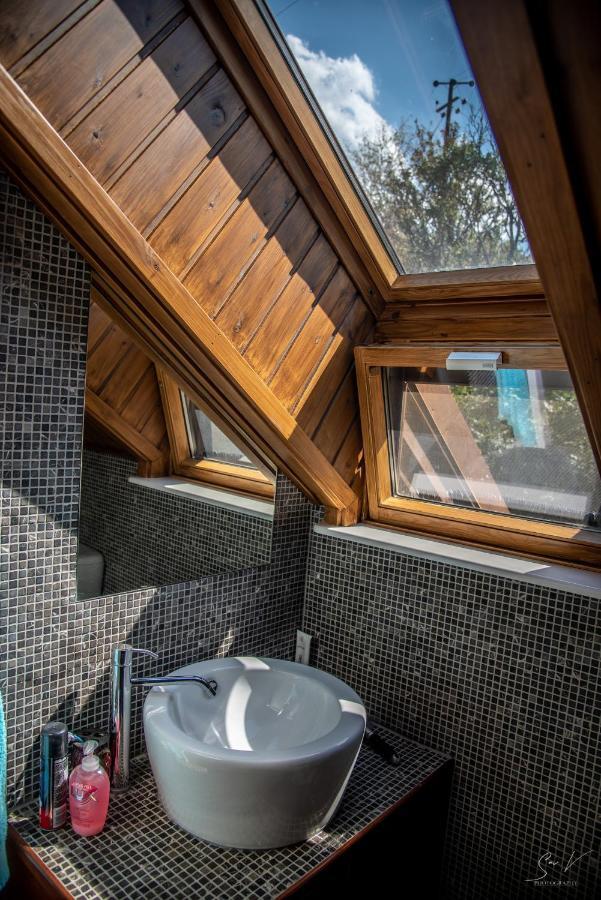 *2 Bdr Log House /Mountains/Queen Bed/Fireplace Gúri Kültér fotó